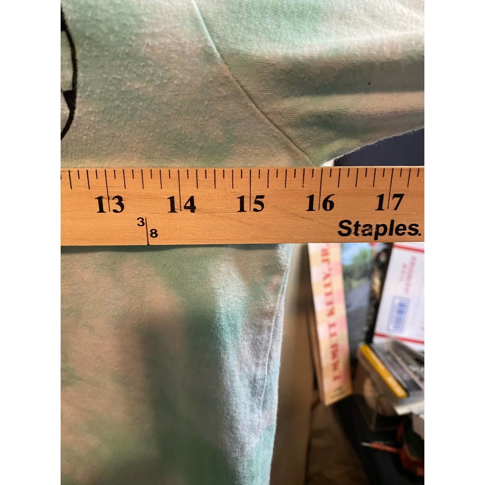 Peanuts snoopy checkerd shirt